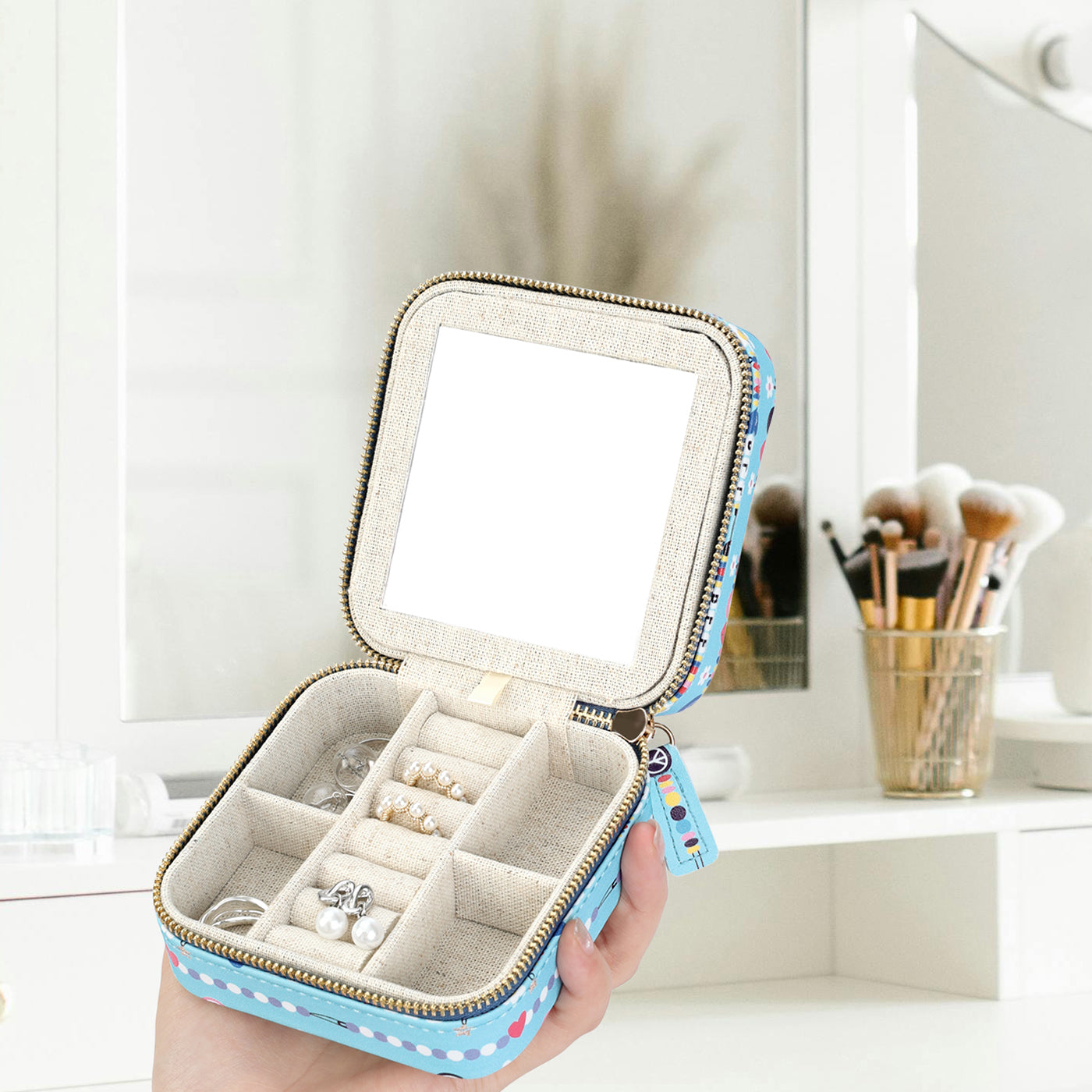 Girl's Travel Jewelry Case with Mirror
