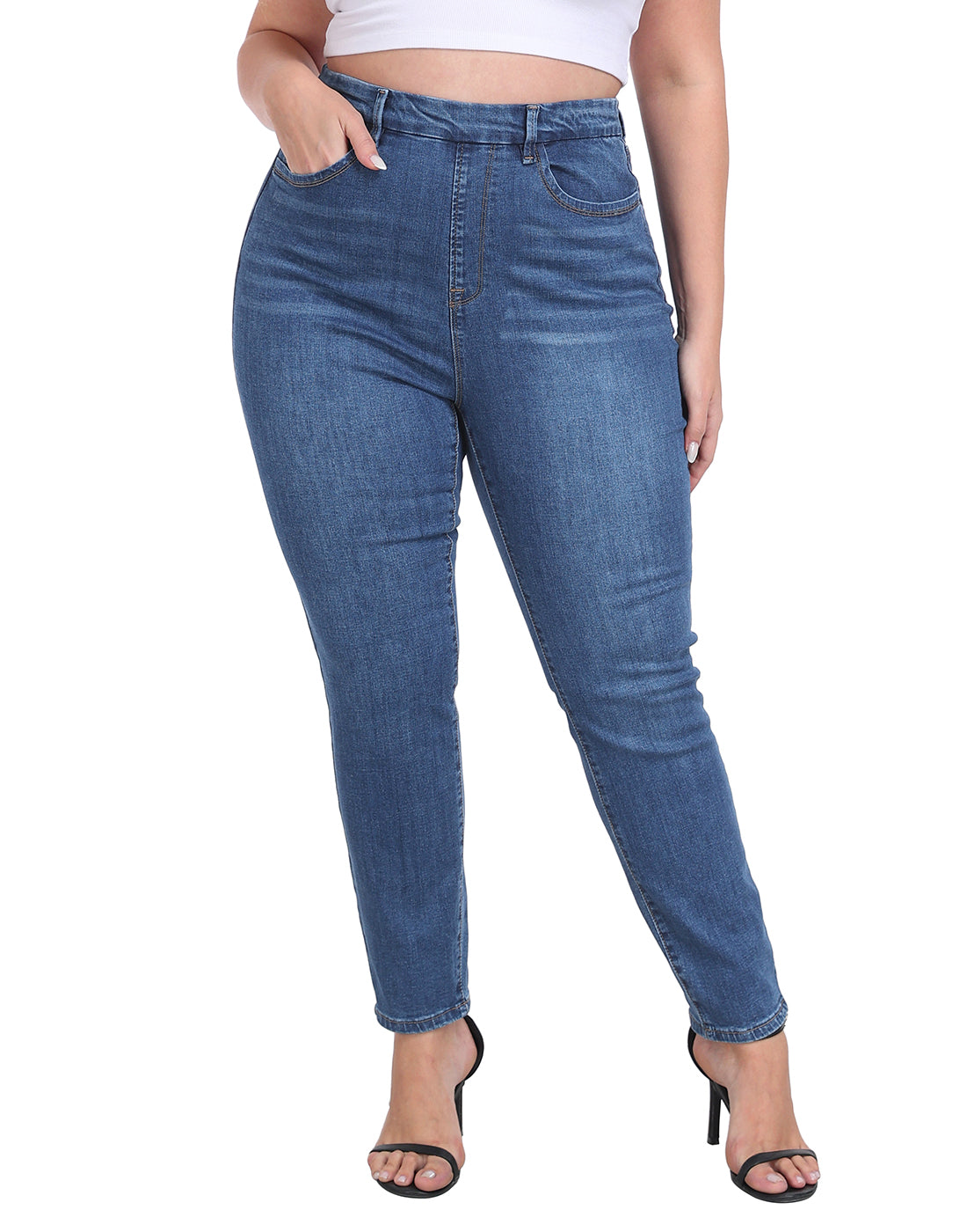Plus Size Pull On Skinny Jeans Main image
