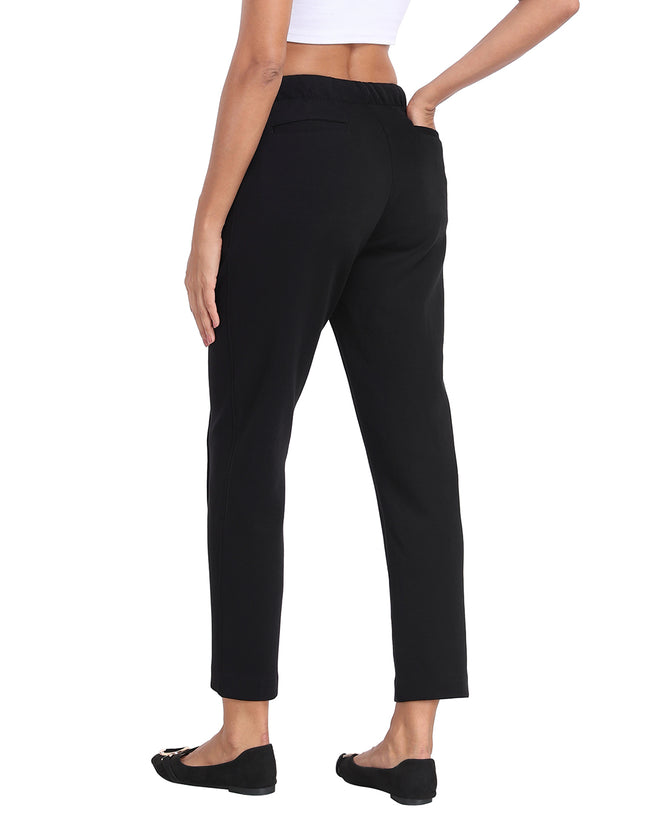 Pull On Pintuck Dressy Sweatpants – close-up detail