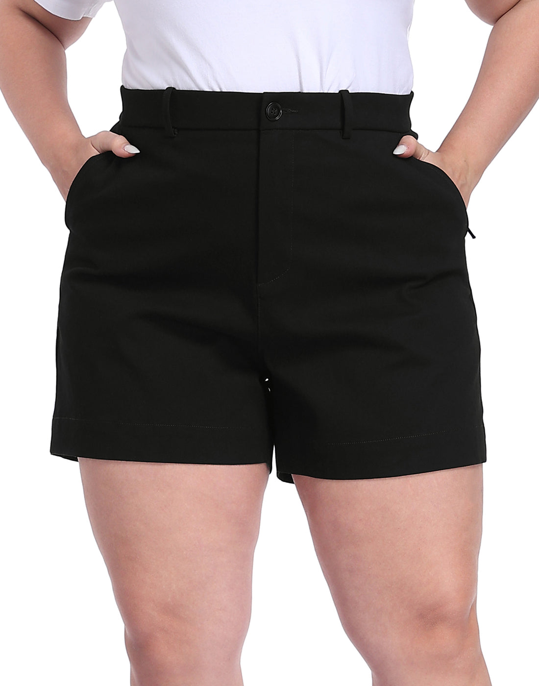 Women's Plus Size Stretch Twill 5" Inseam Chino Shorts Main image