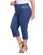 Plus Size Pull On Capri Jeans 21" Inseam Slim Fit Cropped Stretch Denim Capris with Pockets