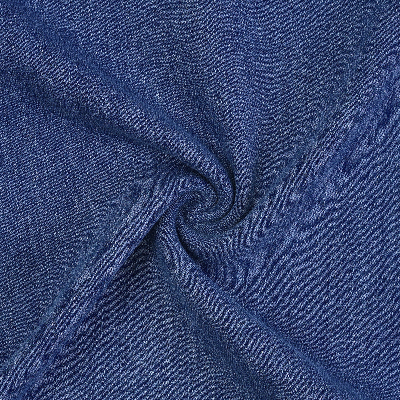 Plus Size Pull On Capri Jeans 21" Inseam Slim Fit Cropped Stretch Denim Capris with Pockets