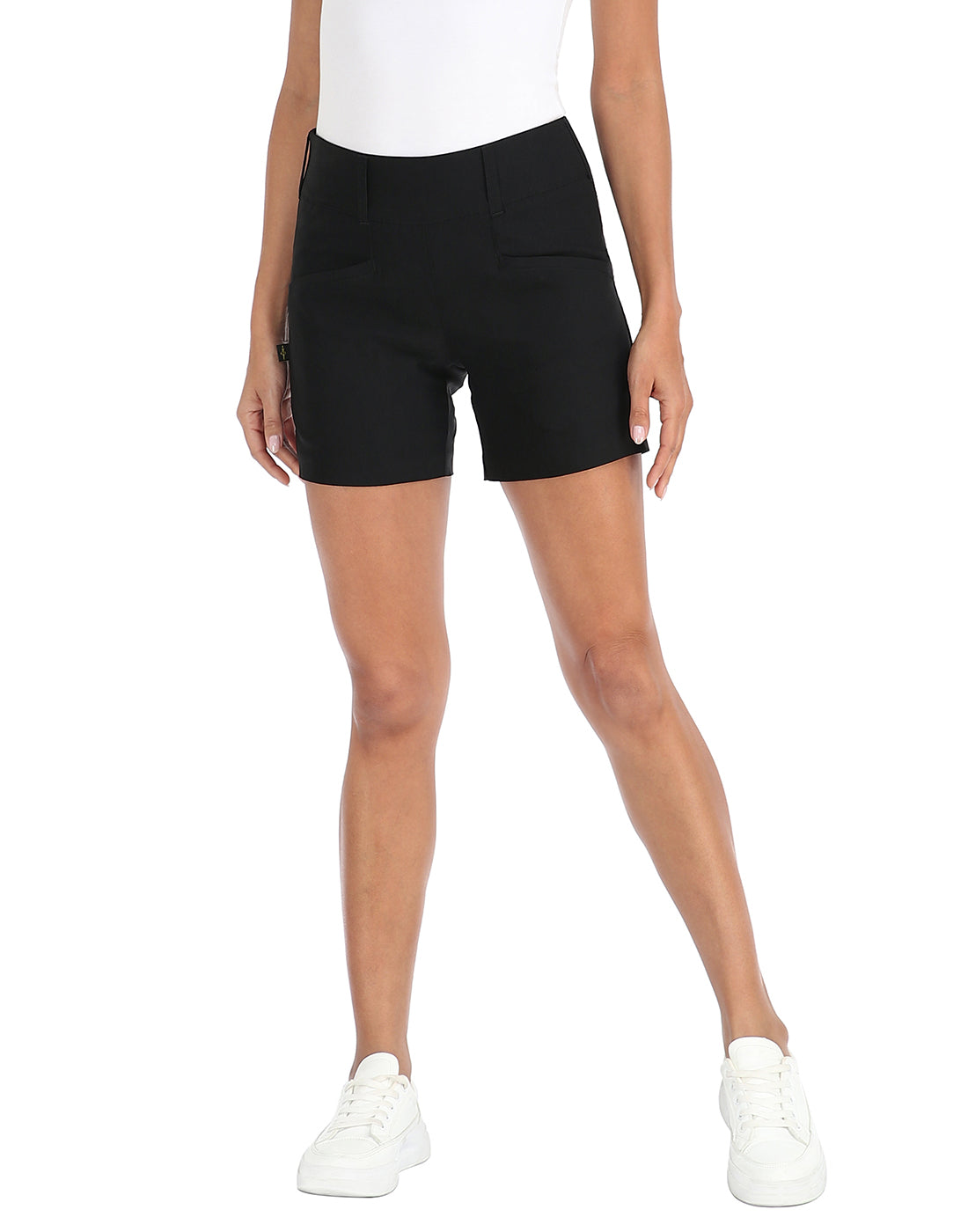 LRD Womens 5" Inseam Golf Shorts with Pockets Main image