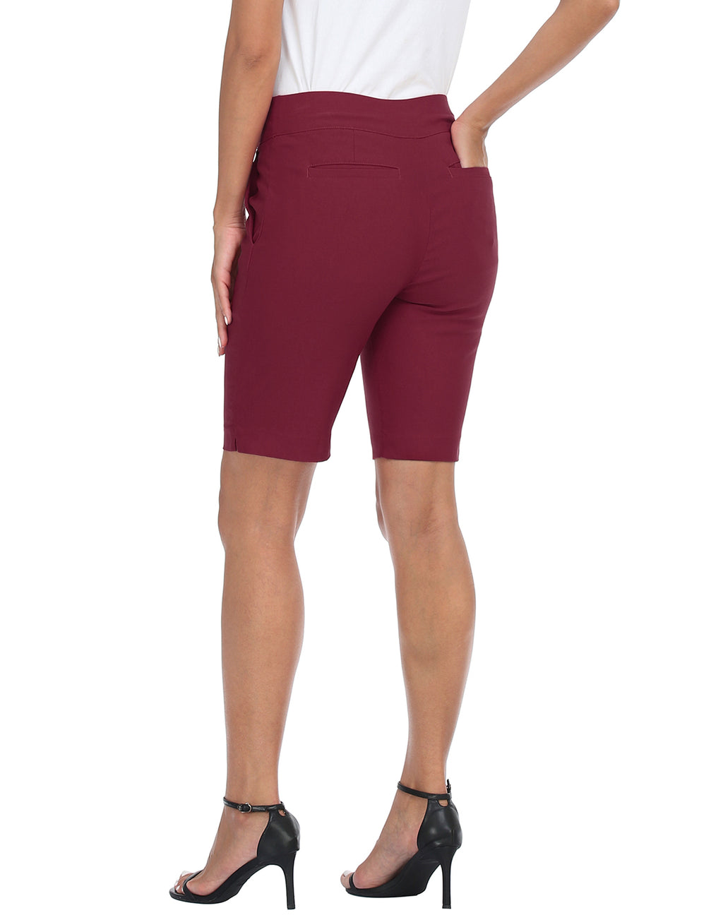 Womens Pull On 10" Inseam Bermuda Shorts with Pockets