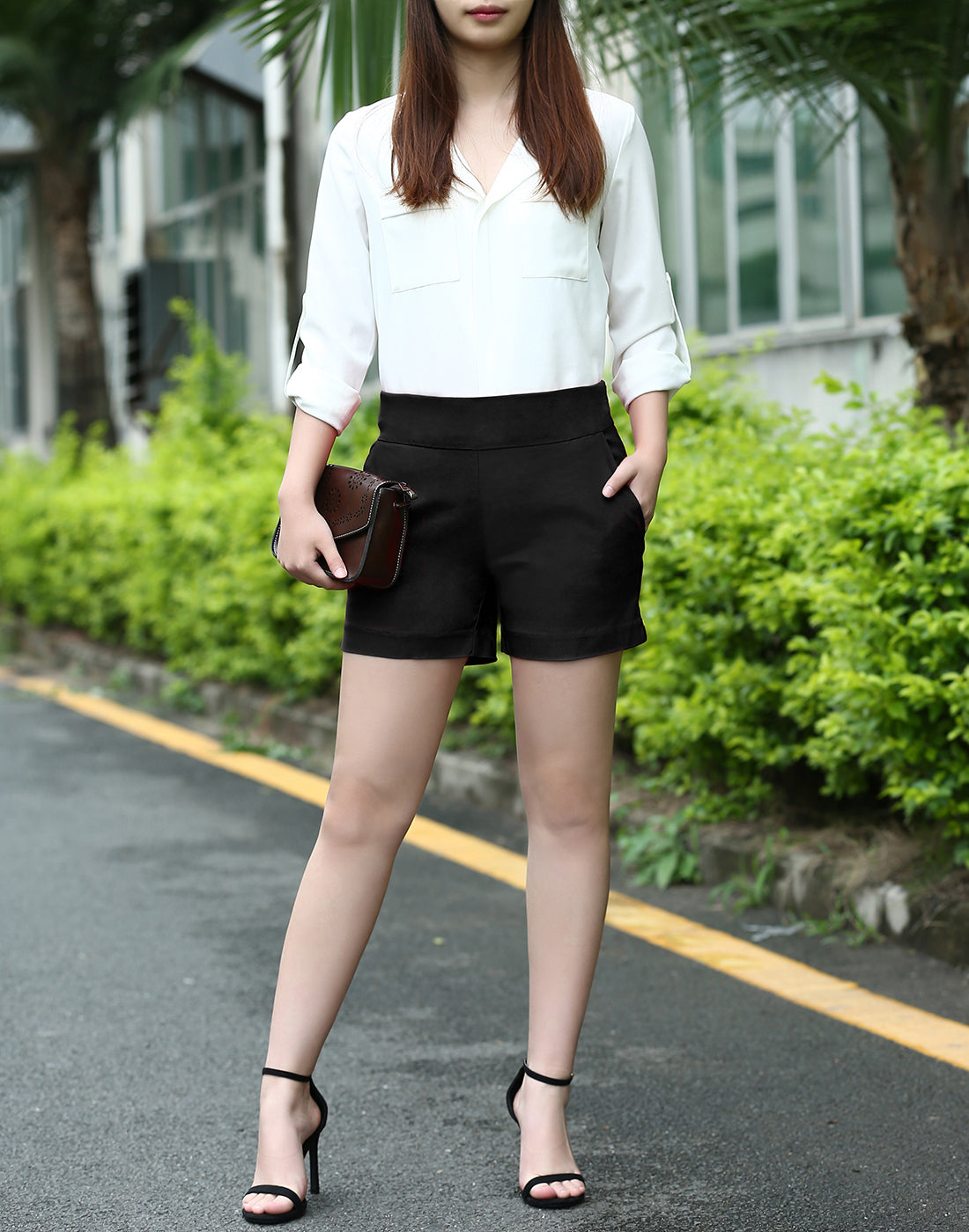 Pull-on Chino Shorts for Women with 4" Inseam